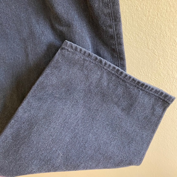 ASOS Curve Mom Jeans High Waisted in washed black - Picture 4 of 4